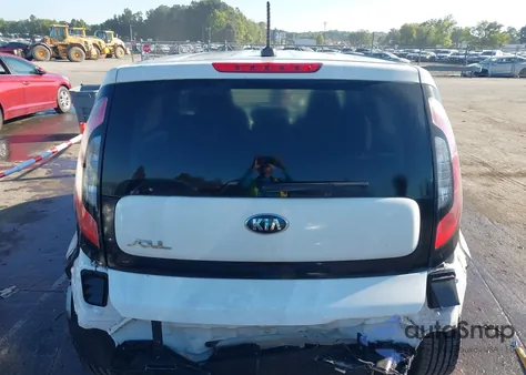 2018 Kia Soul z USA, uszkodzony, nr VIN KNDJN2A28J7592659